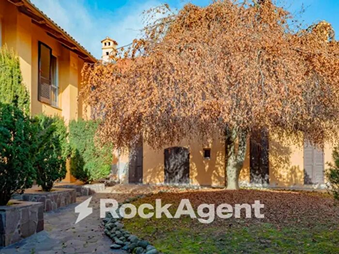 Casa con 6 locali in vendita in Via Moriondo, Cavaglia