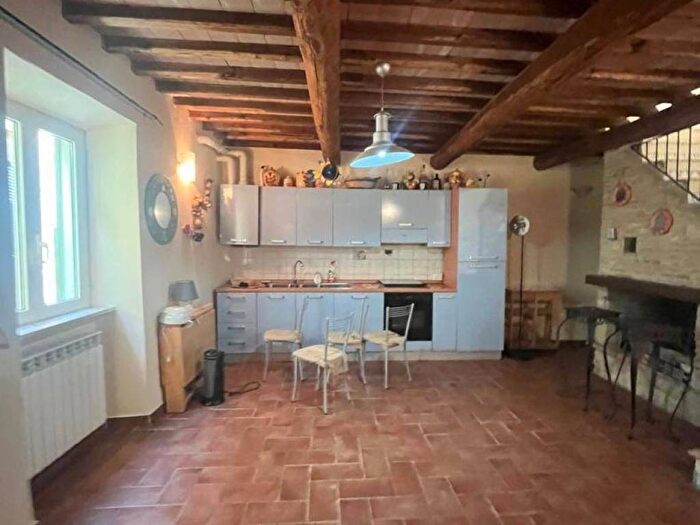 Appartamento con 5 locali in affitto in Appartamento in affitto in via di mezzo, Marmore Piediluco, Terni