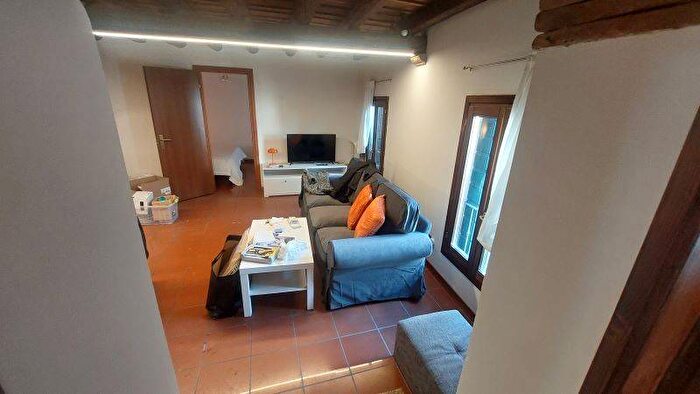 Appartamento trilocale in affitto in Via Savonarola, Savonarola Ponte Molino, Padova