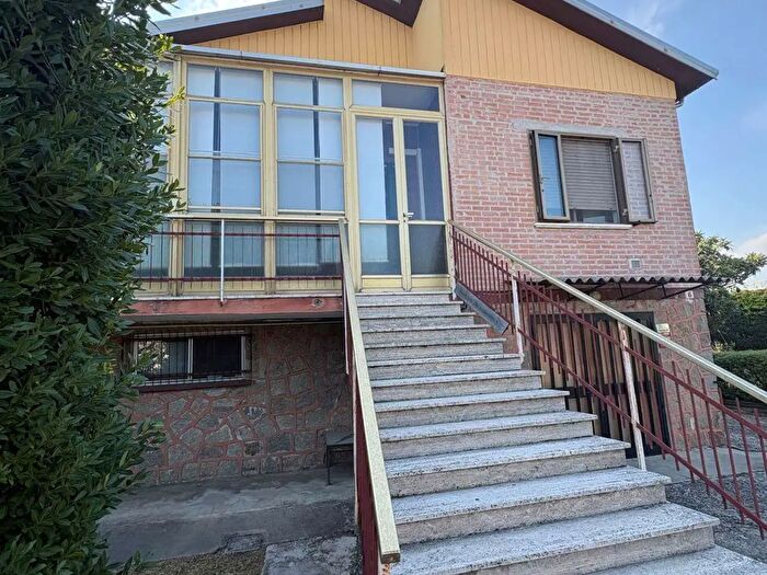 Appartamento con 7 locali in vendita in Copparo
