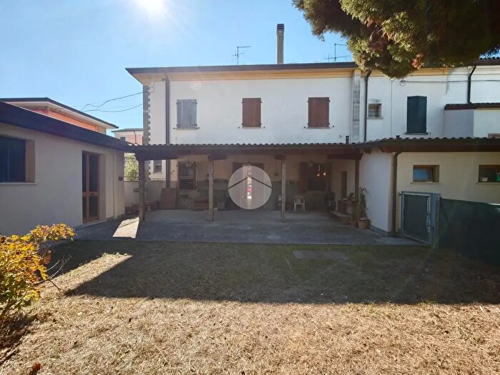 Casa quadrilocale in vendita in Via Pasolini, Gatteo