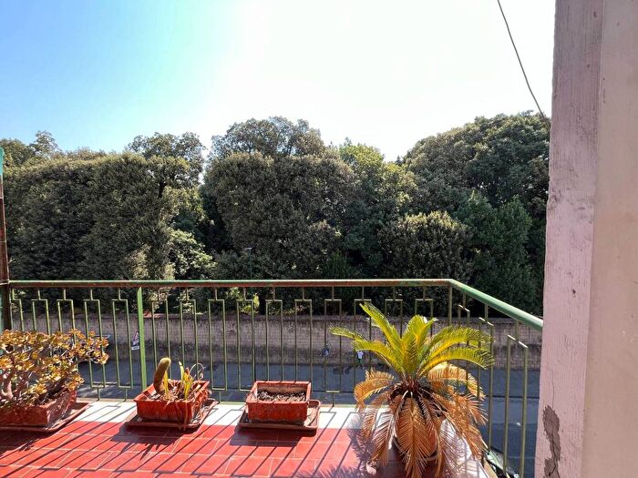 Appartamento trilocale in affitto in Via Gennaro Marciano, Colli Aminei Capodimonte, Napoli