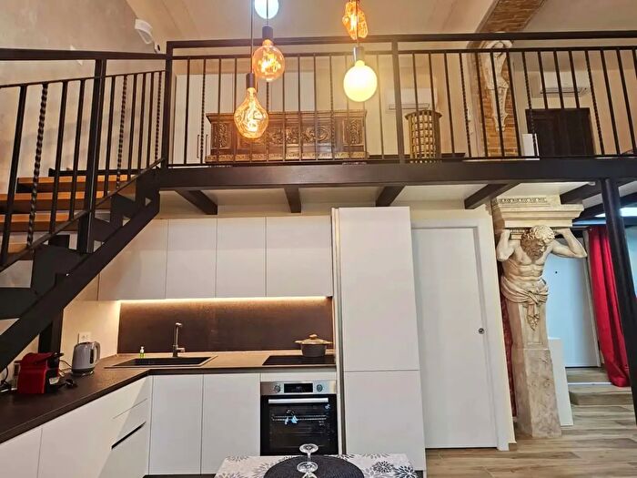 Appartamento monolocale in affitto in Via Tagliamento, Milano