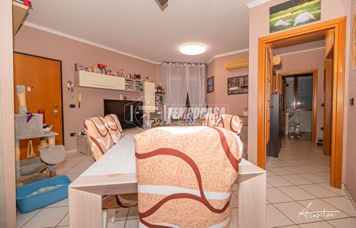 Appartamento trilocale in vendita in Via Don l Milani, Ravarino