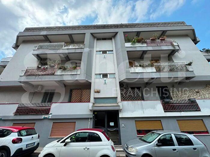 Appartamento quadrilocale in vendita in Via Savino Schino, Bari
