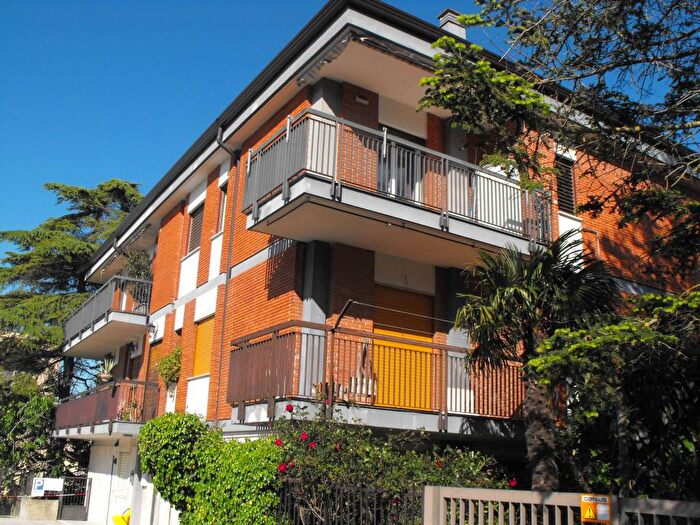 Appartamento trilocale in affitto in Via Lupo Protospata, Centro, Matera