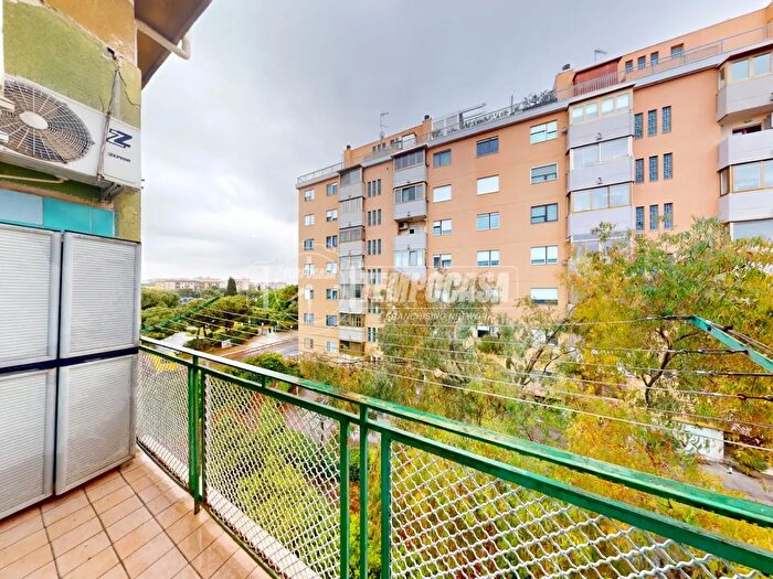 Appartamento quadrilocale in vendita in Via Carlo Borsani, Bari