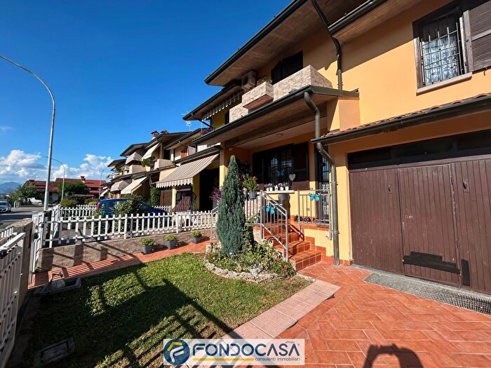 Casa con 7 locali in vendita in Corso Bonomelli, Rovato