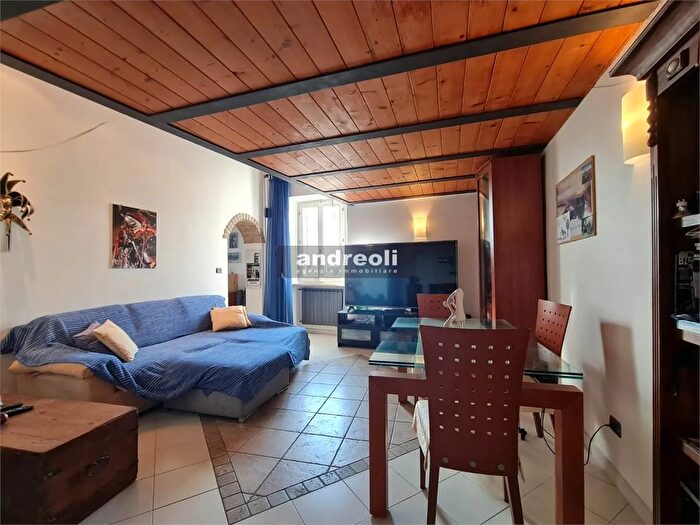 Appartamento quadrilocale in vendita in Jesi