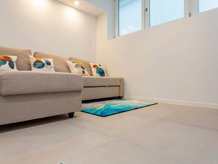 Appartamento monolocale in affitto in Via Val Strona, Martini Insubria, Milano