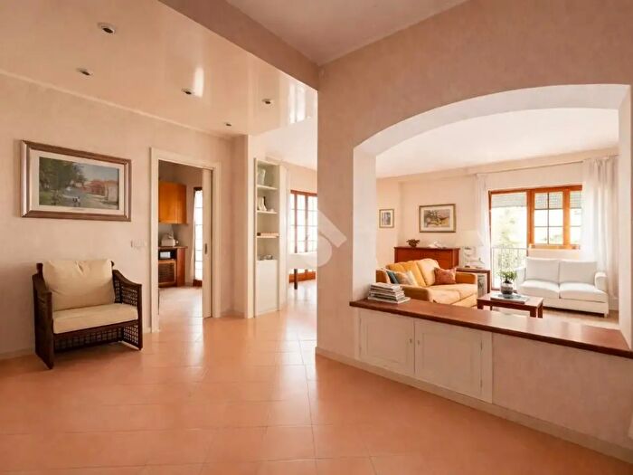 Appartamento trilocale in vendita in Via Rodolfo Morandi, San Severo