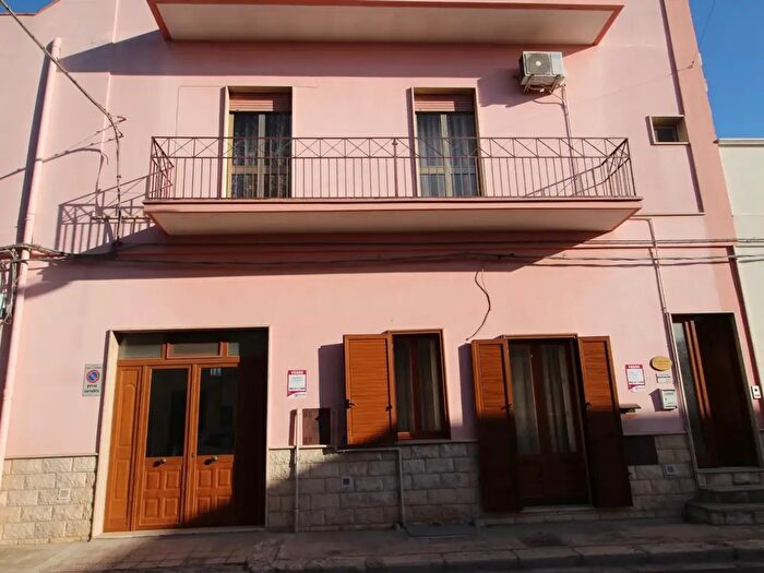 Casa con 6 locali in vendita in Via per Mesagne, Torre Santa Susanna