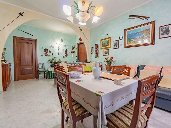 Appartamento con 5 locali in vendita in Via Torino, Piossasco