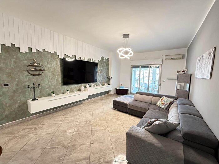 Appartamento quadrilocale in vendita in Siracusa