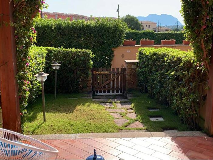 Appartamento bilocale in affitto in Via del Brigantino, Murta Maria Porto Istana, Olbia