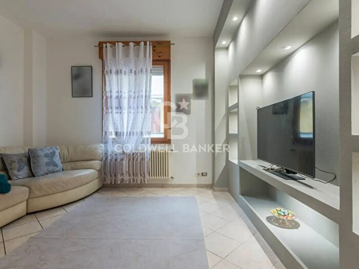 Appartamento con 5 locali in vendita in Via Fabio Filzi, Savignano Sul Rubicone