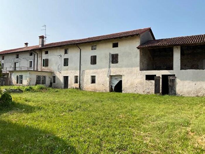 Casa con 6 locali in vendita in Via Alessandro Volta, Cividale Del Friuli