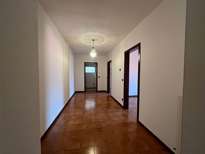 Appartamento quadrilocale in affitto in Piazza Castello, Centro, Poggio Renatico