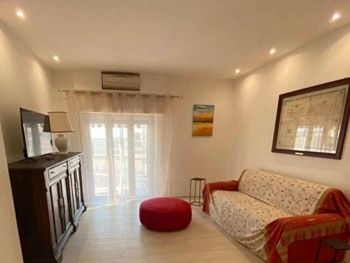 Appartamento con 5 locali in affitto in Via Litoranea, Zona Nuova Pratoranieri, Follonica