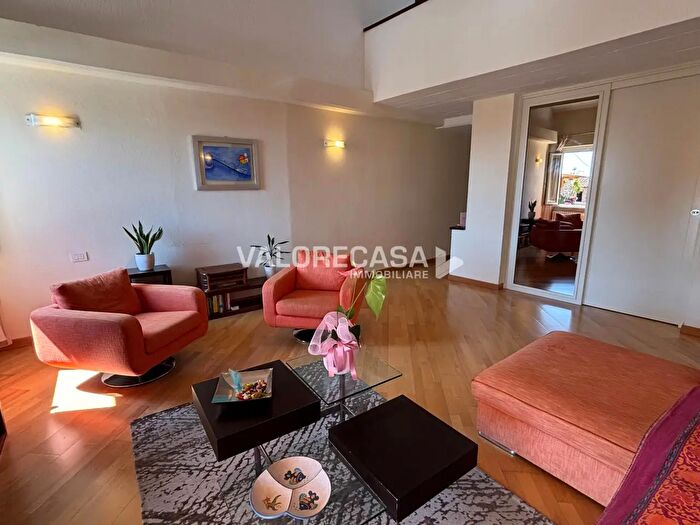 Appartamento con 5 locali in vendita in Via Guglielmo Marconi, Carrara