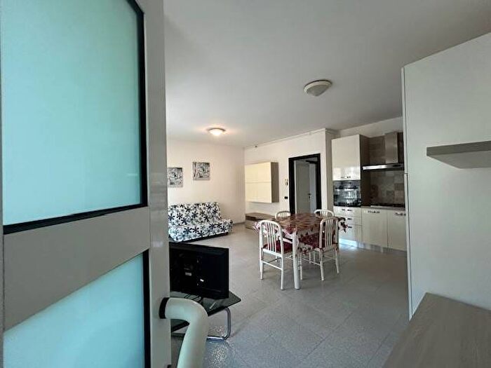 Appartamento trilocale in affitto in Via Giuseppe Parini, Tortoreto Lido, Tortoreto