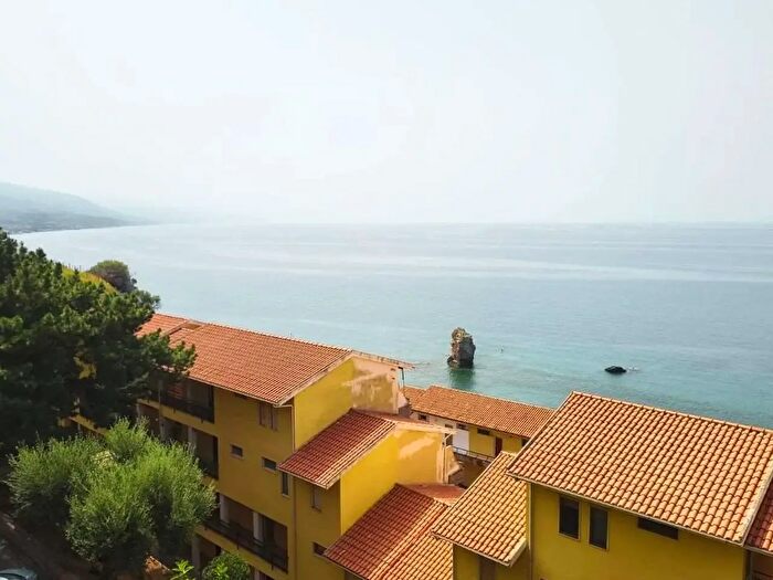 Appartamento bilocale in vendita in Contrada Rosalia PantanaSanta RosaliaMacchia Cs, Acquappesa