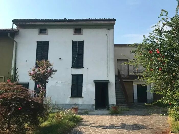 Casa con 6 locali in vendita in Via Mattei, Cavenago DAdda