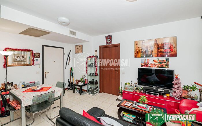 Appartamento trilocale in vendita in Viale Martesana, Vimodrone