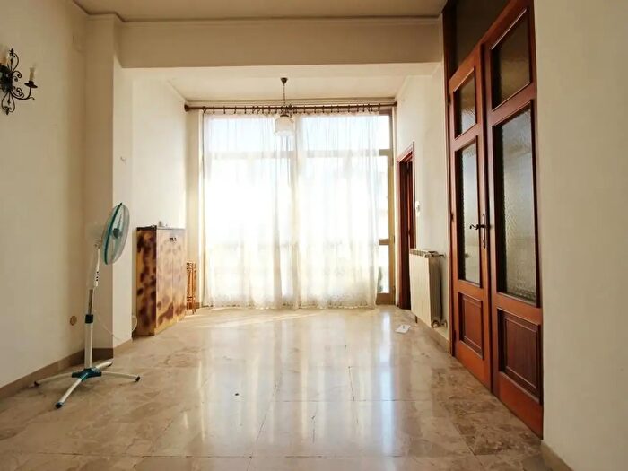 Appartamento con 5 locali in vendita in Via Augusto Borgioli, Prato