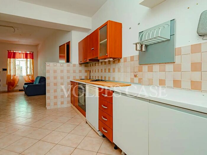 Appartamento con 6 locali in vendita in Via Vittorio Veneto, Riano