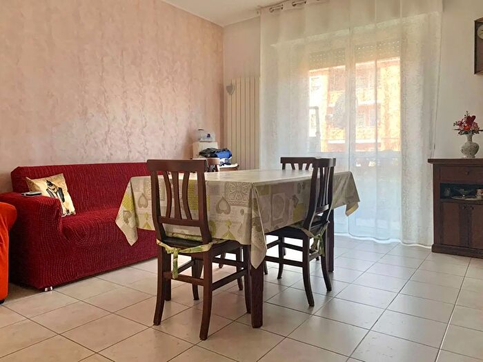 Appartamento con 6 locali in vendita in Guglionesi
