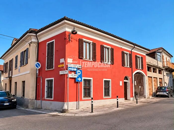 Appartamento con 5 locali in vendita in Via Arnò, Alpignano