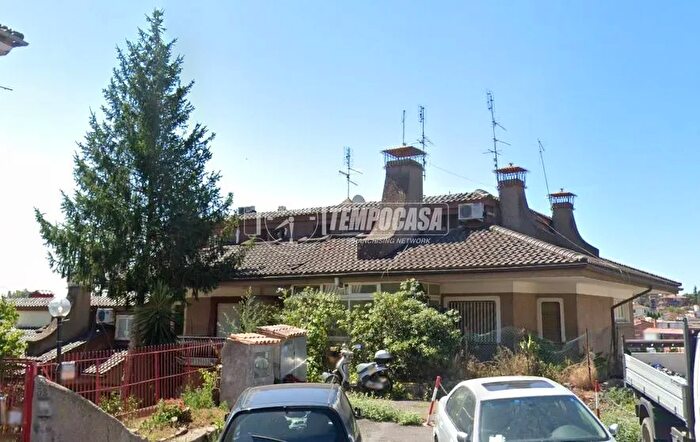 Appartamento monolocale in vendita in Via Raffaele Stasi, Roma