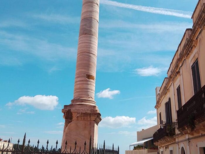 Appartamento con 5 locali in affitto in Centro Storico, Brindisi