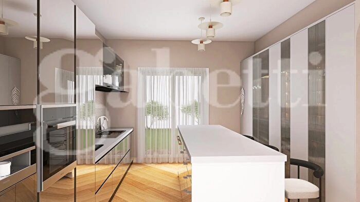 Casa con 6 locali in vendita in Via San Gabriele, Pianezza