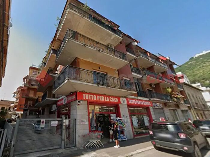 Appartamento con 5 locali in vendita in Via Cavour Snc, Cassino
