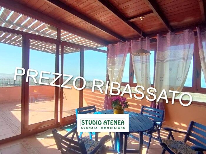 Appartamento quadrilocale in vendita in Viale Pietro Nenni, Centro Storico, Agrigento