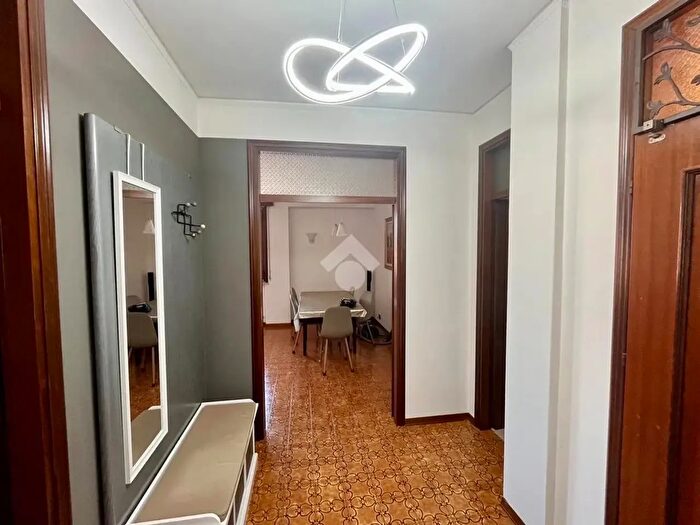 Appartamento quadrilocale in vendita in Via Mira, Pieve Di Soligo