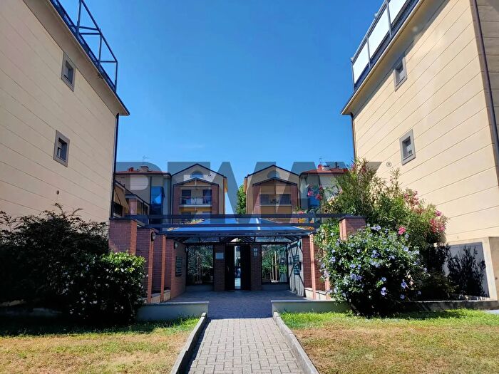 Appartamento bilocale in vendita in Via San Luigi, Arona