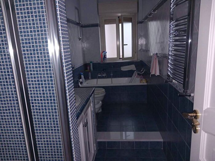 Appartamento quadrilocale in affitto in Via Giuseppe Sequenza, Calatafimi Bassa Indipendenza, Palermo