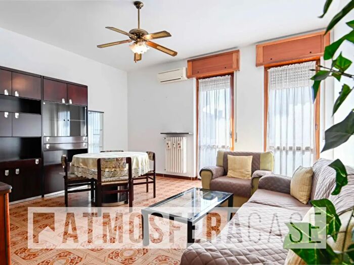 Appartamento trilocale in vendita in Via Francesco Guarniero, Trezzo SullAdda