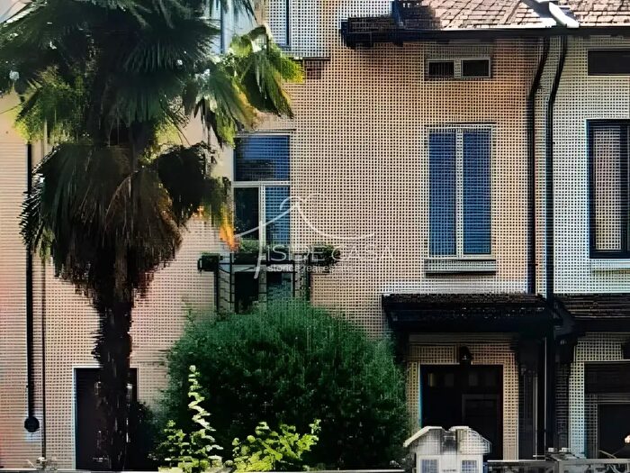 Casa con 5 locali in vendita in Mantova