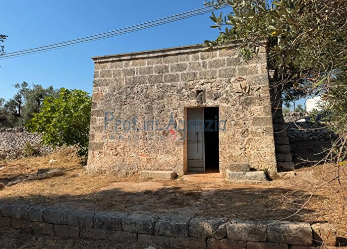 Casa monolocale in vendita in Ostuni