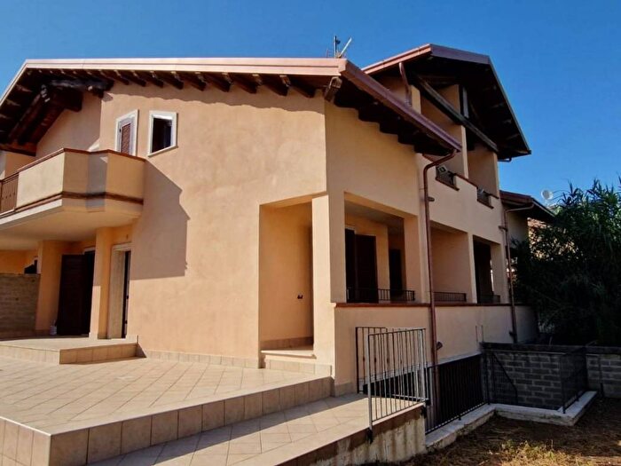 Casa con 6 locali in vendita in Via dei Faggi, Centro, Rocca di Papa