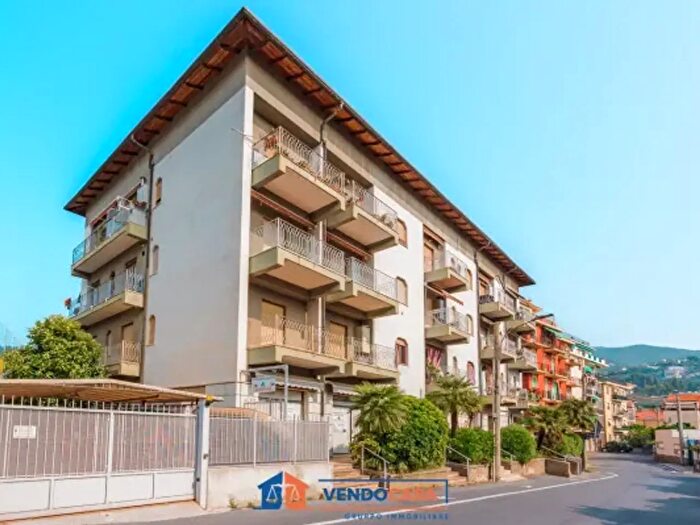 Appartamento quadrilocale in vendita in Via Ignazio dellOro, Alassio