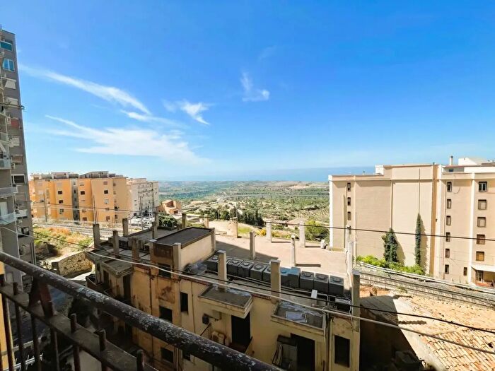 Appartamento quadrilocale in vendita in Viale Pietro Nenni, Agrigento