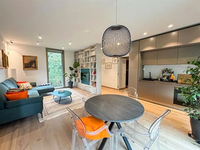 Appartamento quadrilocale in vendita in Trasimeno, Milano