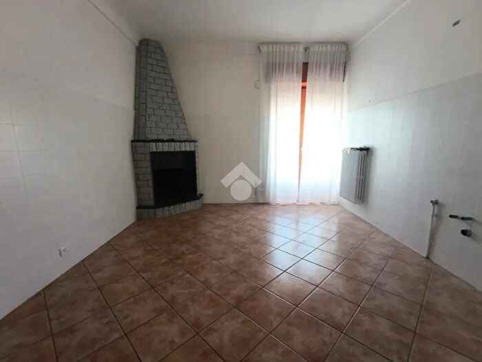 Appartamento quadrilocale in vendita in Via Fratelli Cairoli, Ceglie Messapica