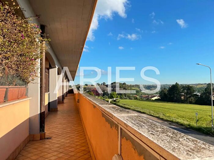 Appartamento trilocale in vendita in Largo Roma, Ardea