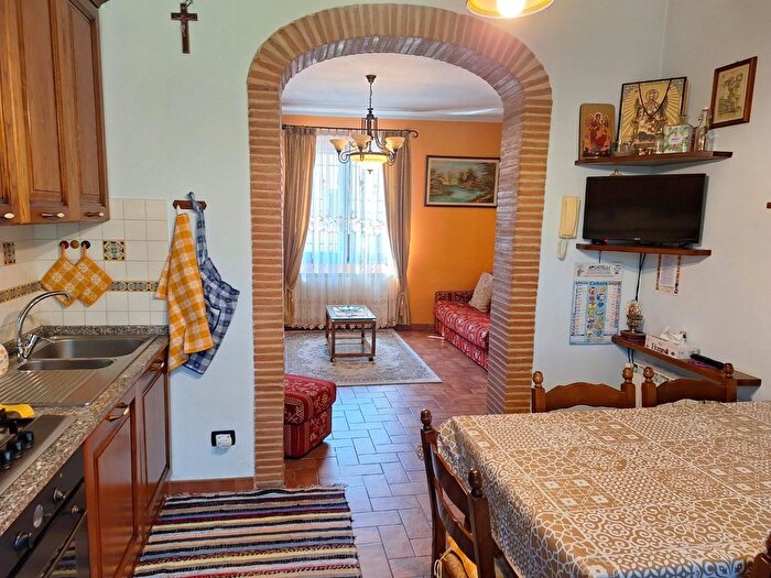 Casa quadrilocale in vendita in Porcari